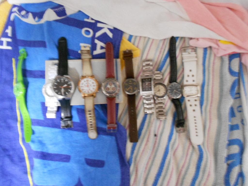 時計　詰め合わせ　ジャンク部品どり　SWATCH３点