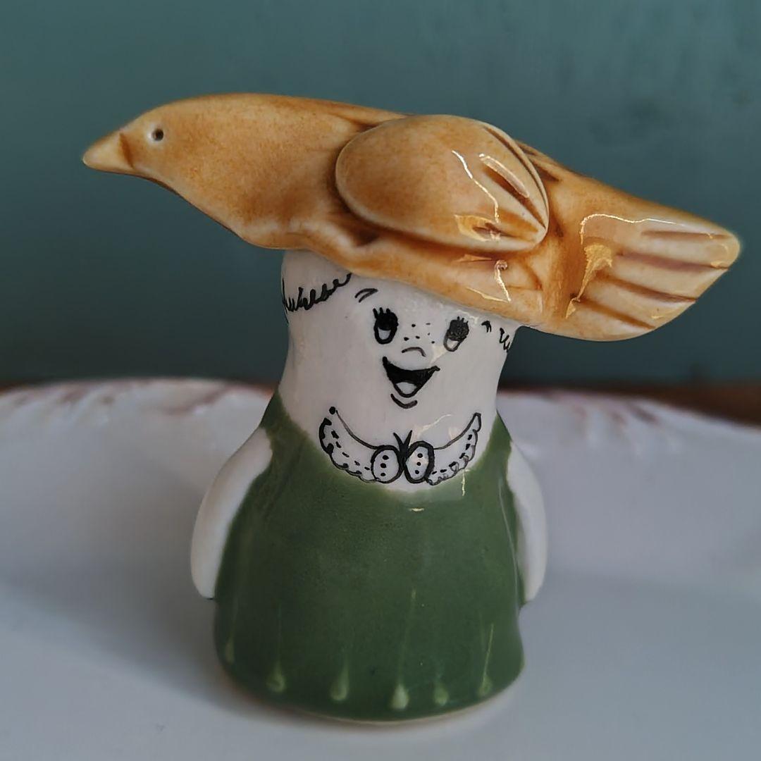 うえのえみ　陶人形　置物　小鳥　女の子　作家物