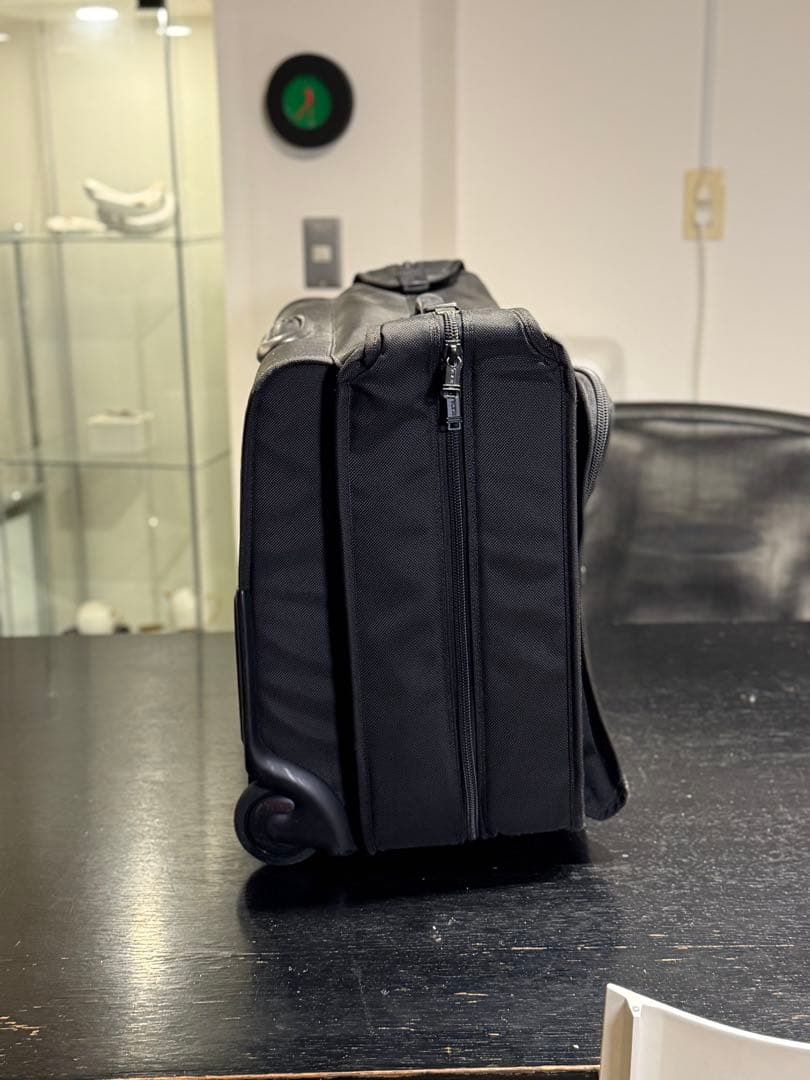 TUMI ブラック キャリーケース 22031DH 大型キャリー