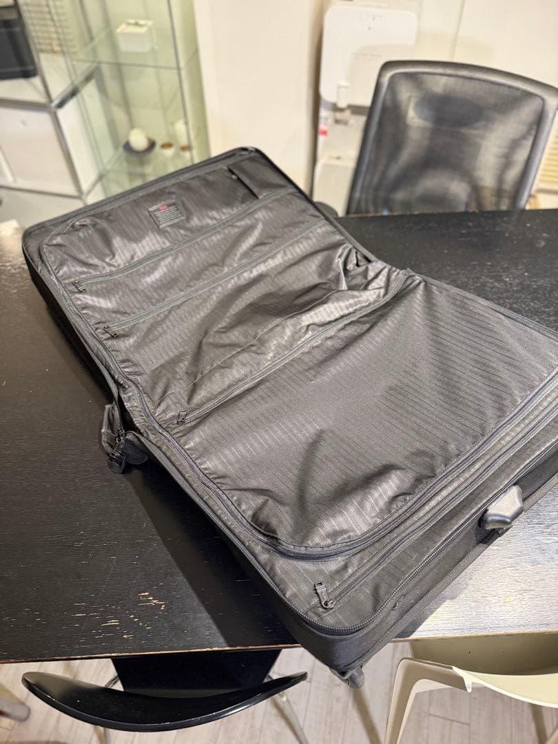 TUMI ブラック キャリーケース 22031DH 大型キャリー