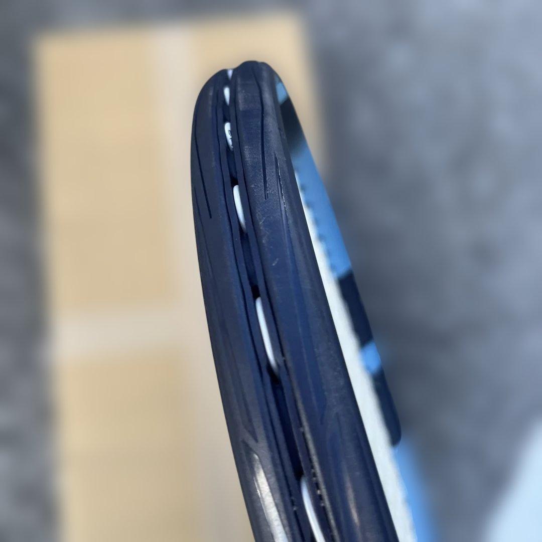 バボラ　ピュアドライブ2025 グリップ2