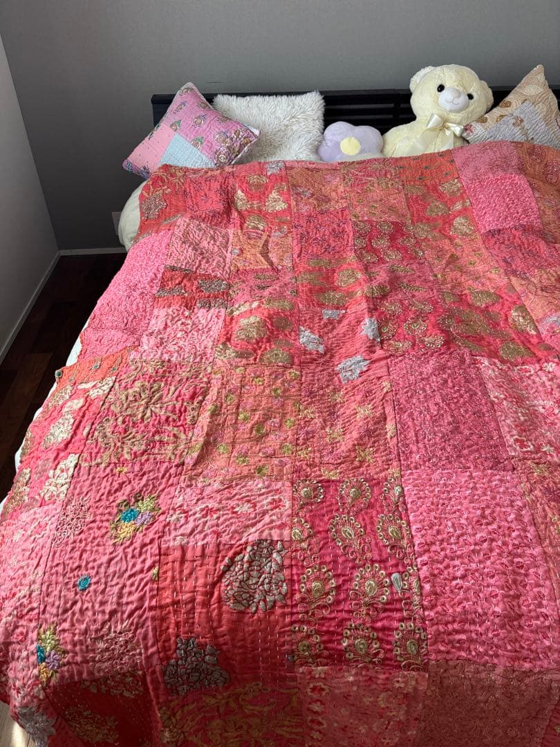 【年明けセール】ラリーキルト　インド刺繍　カンタ　ヴィンテージ　パッチワーク