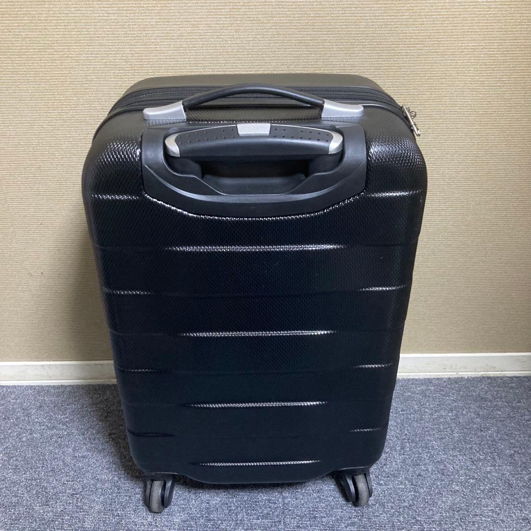 美品　サムソナイト　4輪キャリー　機内持ち込み可　34L