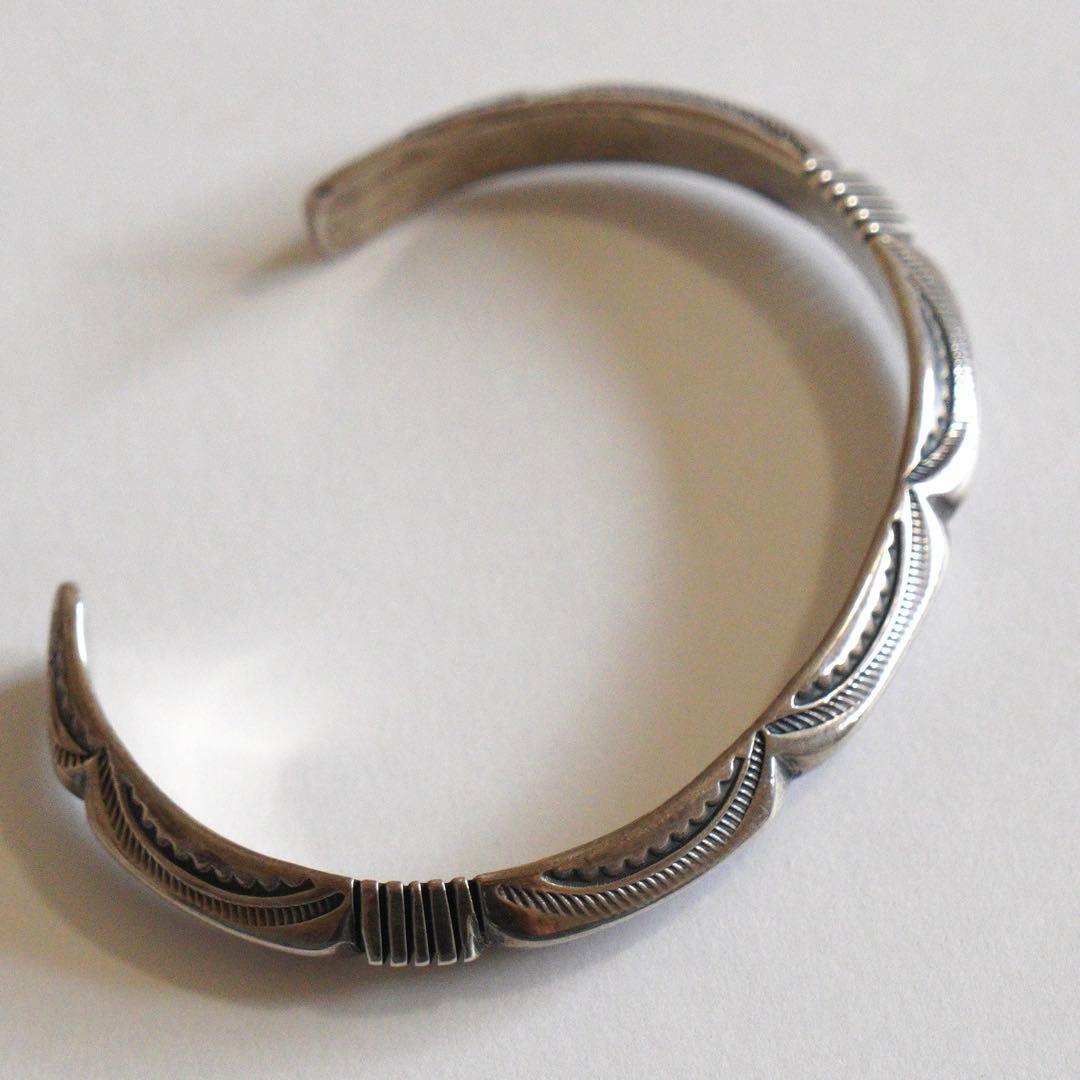 ジェネバラモーン ナバホ族 トライアングル バングル 133mm