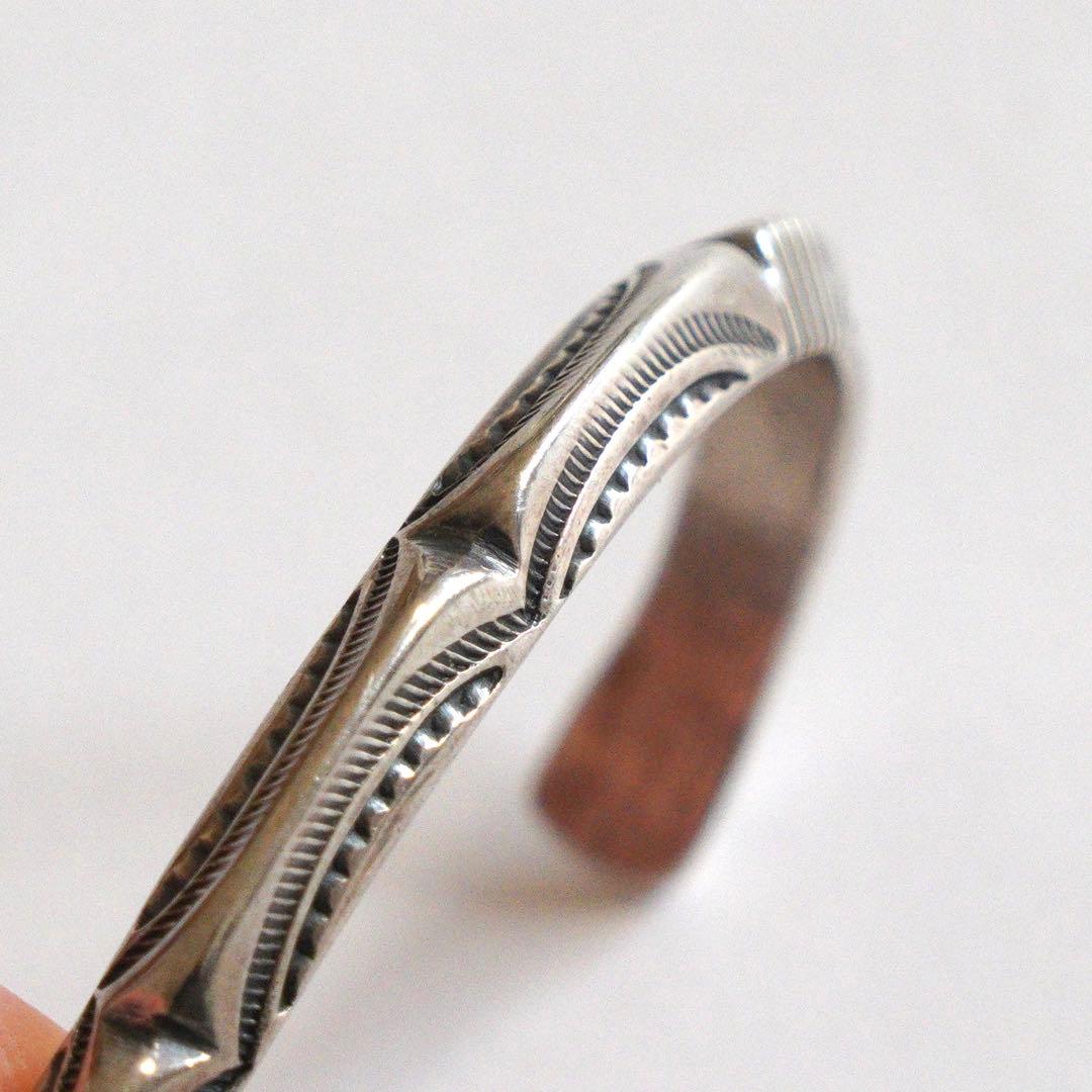 ジェネバラモーン ナバホ族 トライアングル バングル 133mm