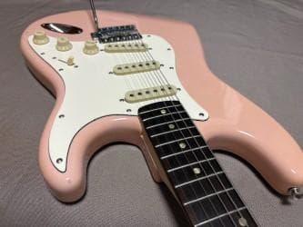 SQUIER AFFINITY ストラトキャスターモデル　シェルピンク