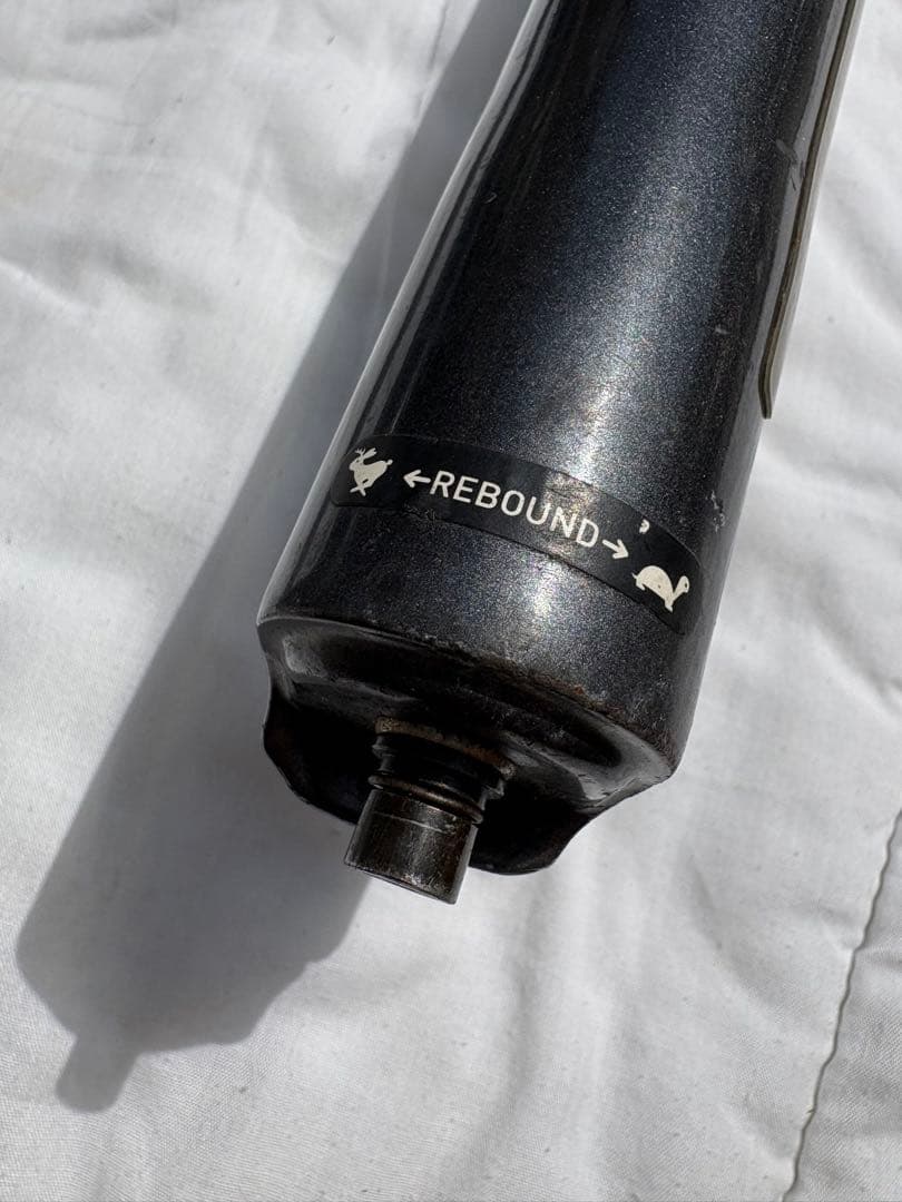 ROCKSHOX RACE ダブルクラウンサスペンションフォーク
