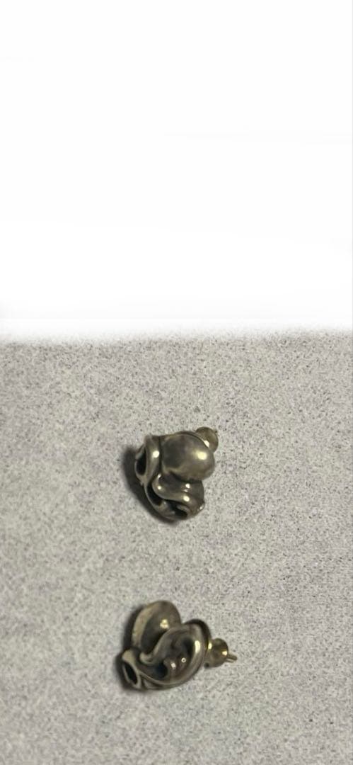 正規品クロムハーツ　Chrome Hearts ハート スタッドピアス