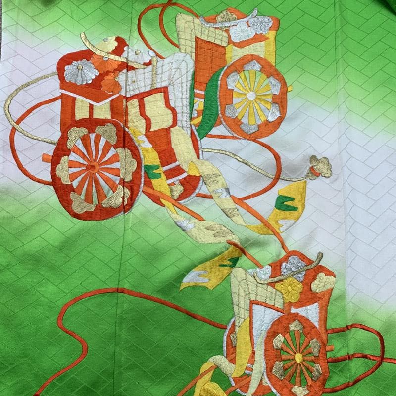 511ag23■七五三 七歳 女児 着物&袋帯 刺繍 御所車 黄緑■状態良好