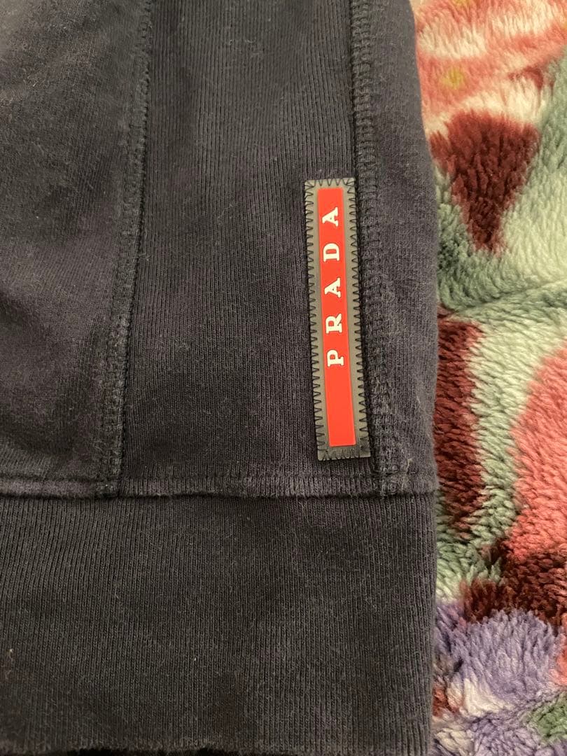 PRADA 無地　パーカー