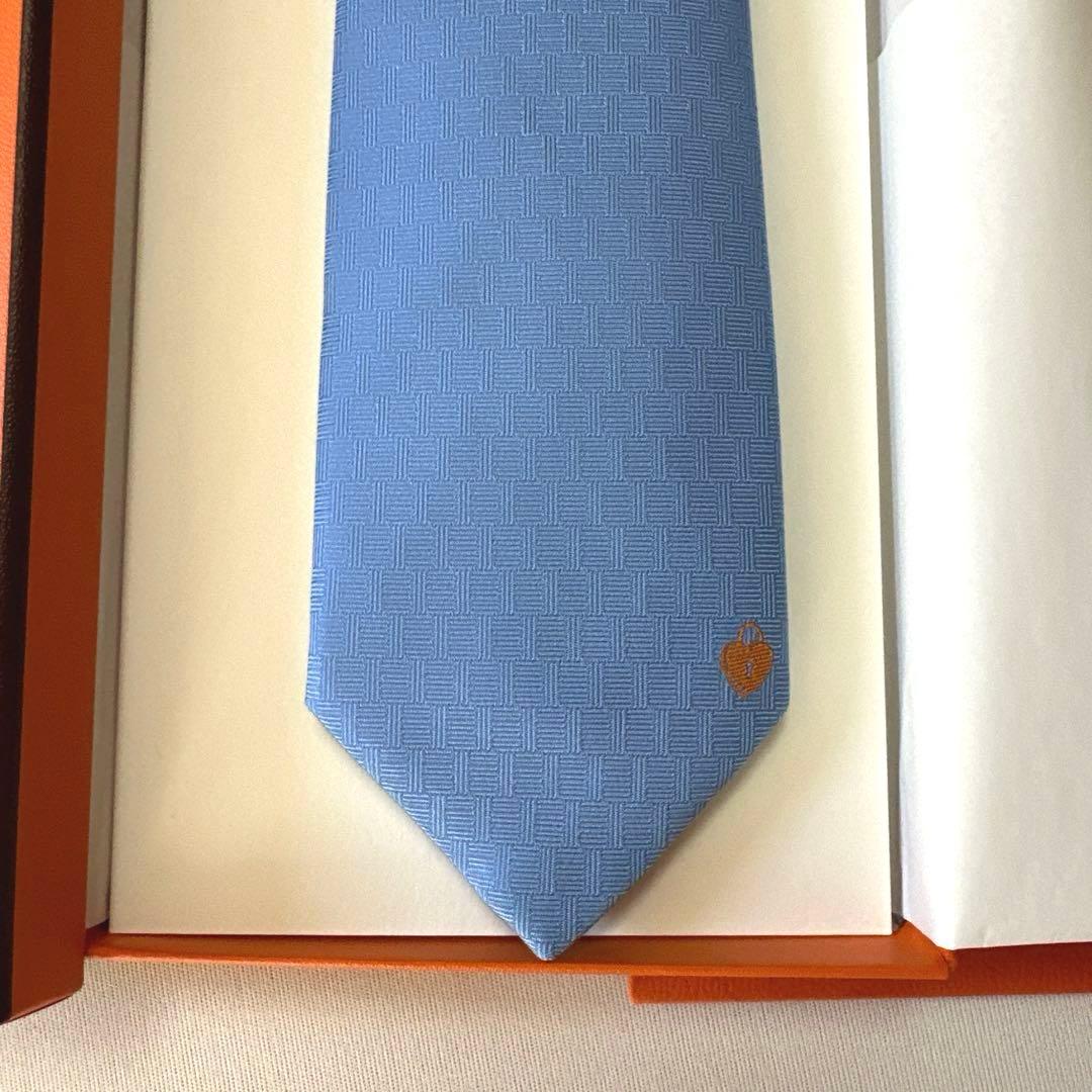 エルメス ネクタイ 《ラ・クレ・デュ・ボヌール》新品 未使用