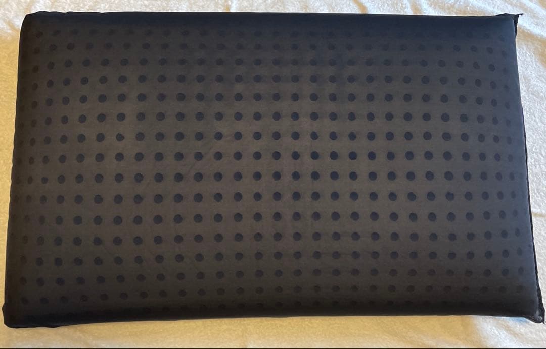 マニフレックス ピローグランデ ブラック