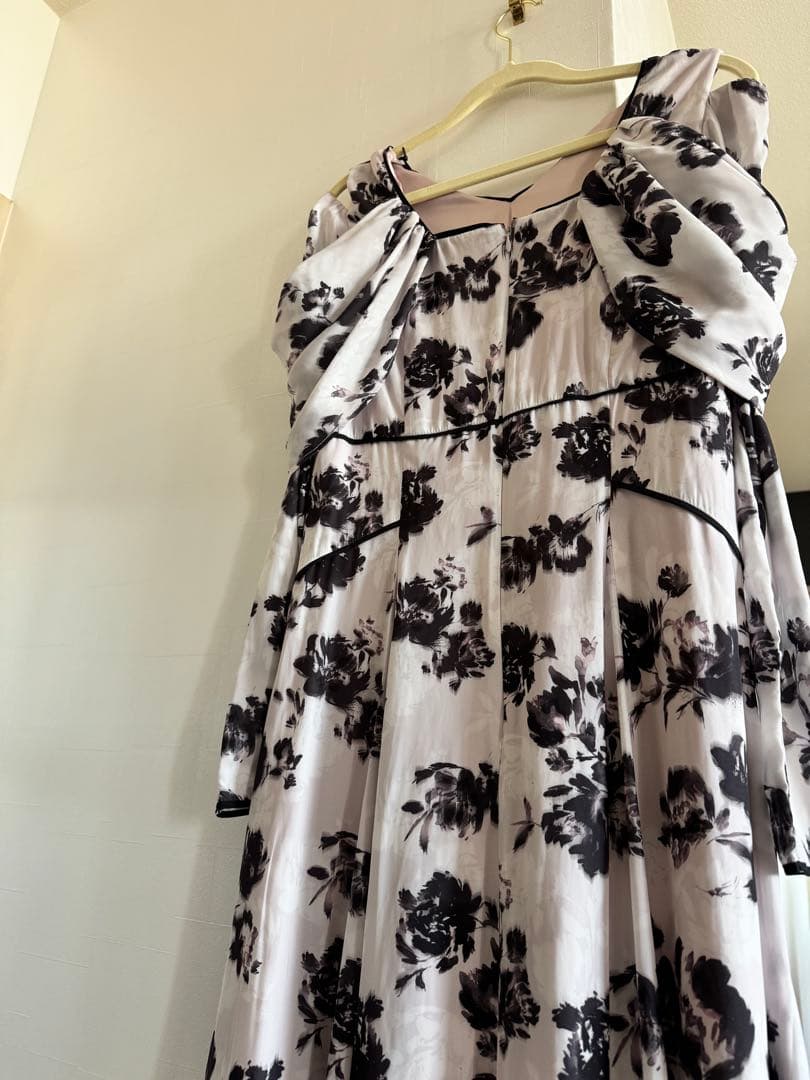 ワンピース herlipto Winter Rose Dress