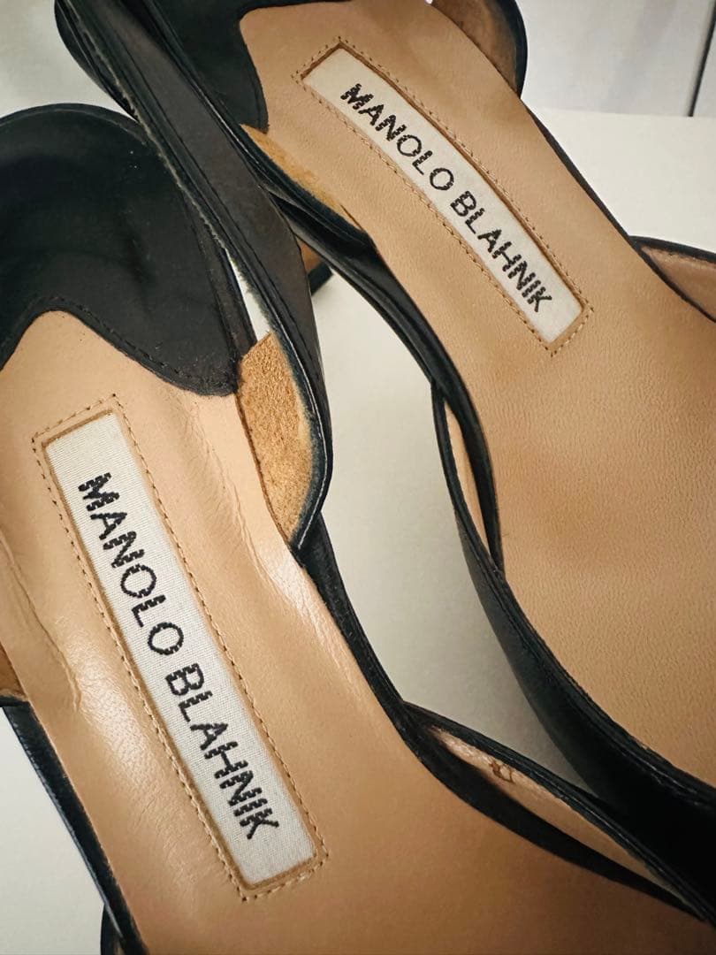 MANOLO BLAHNIK ブラック スリングバックパンプス