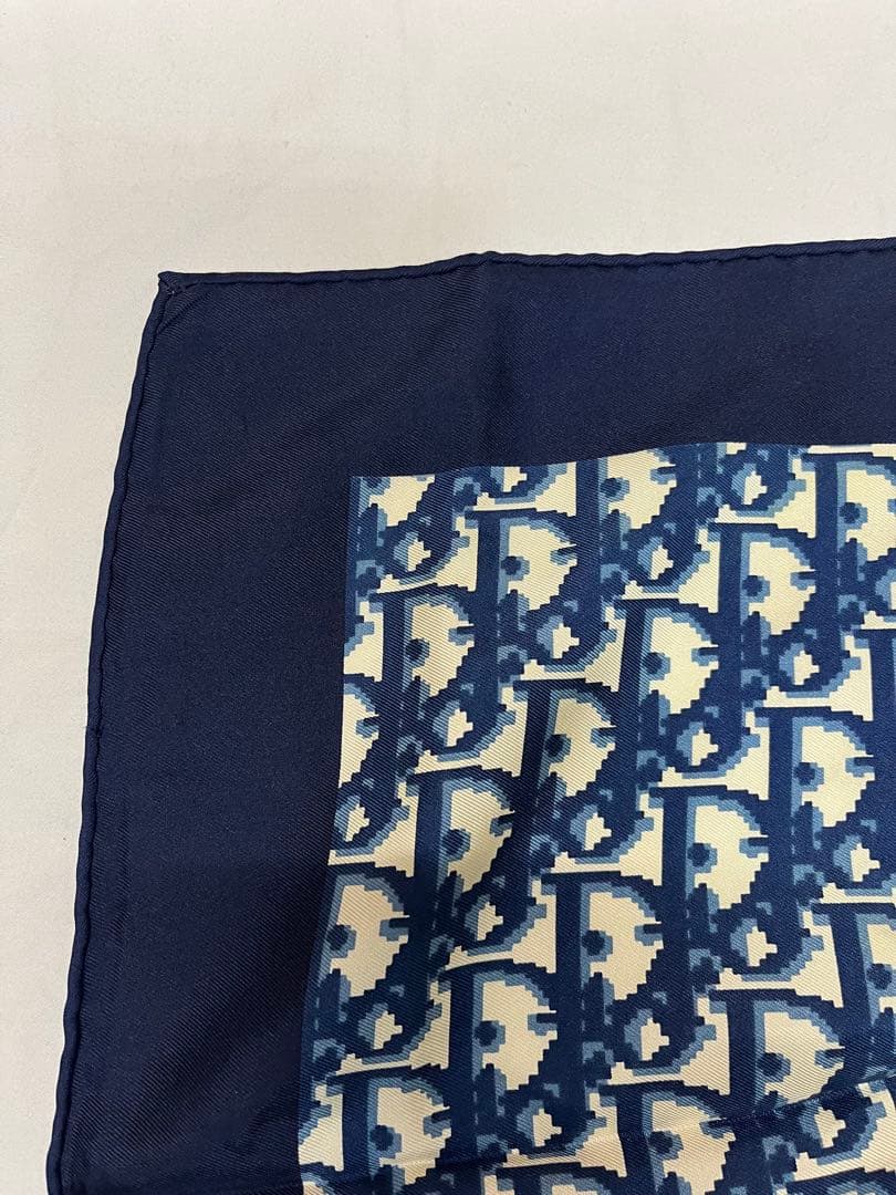 0115A23 クリスチャン ディオール トロッター スカーフ