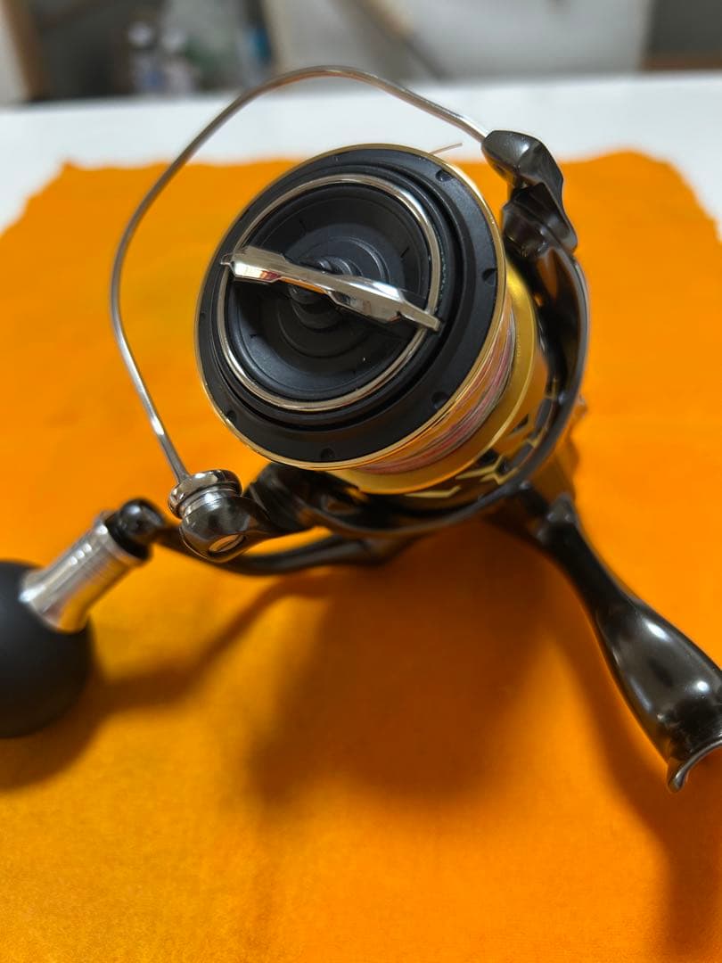 SHIMANO TWIN POWER 4000XG スピニングリール