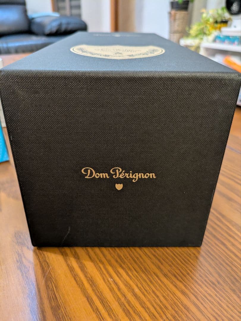 ２０１０年Dom Pérignon スパークリングワイン果実酒 750ml