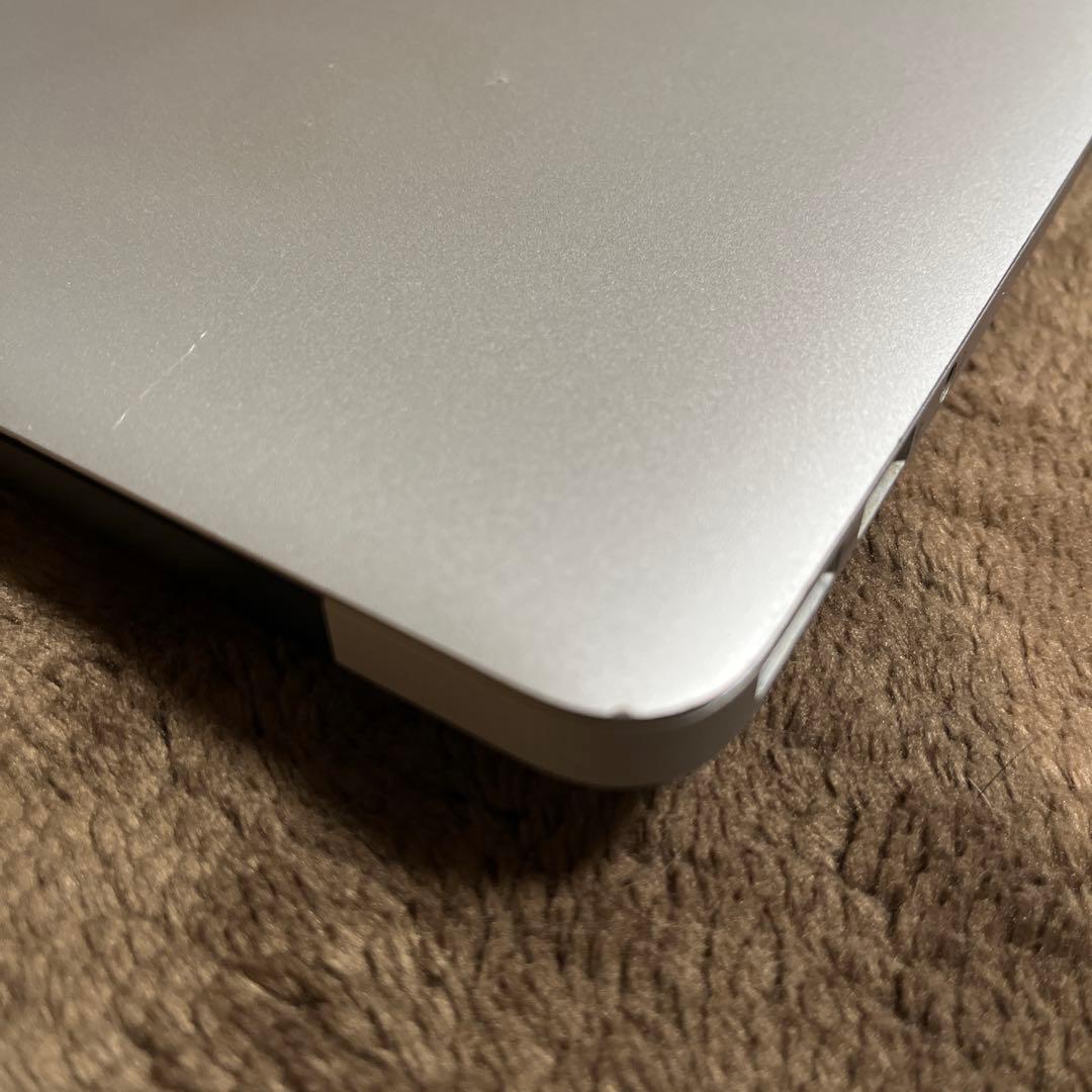 MacBook Air 11インチ Early 2015 4GB/ 256GB