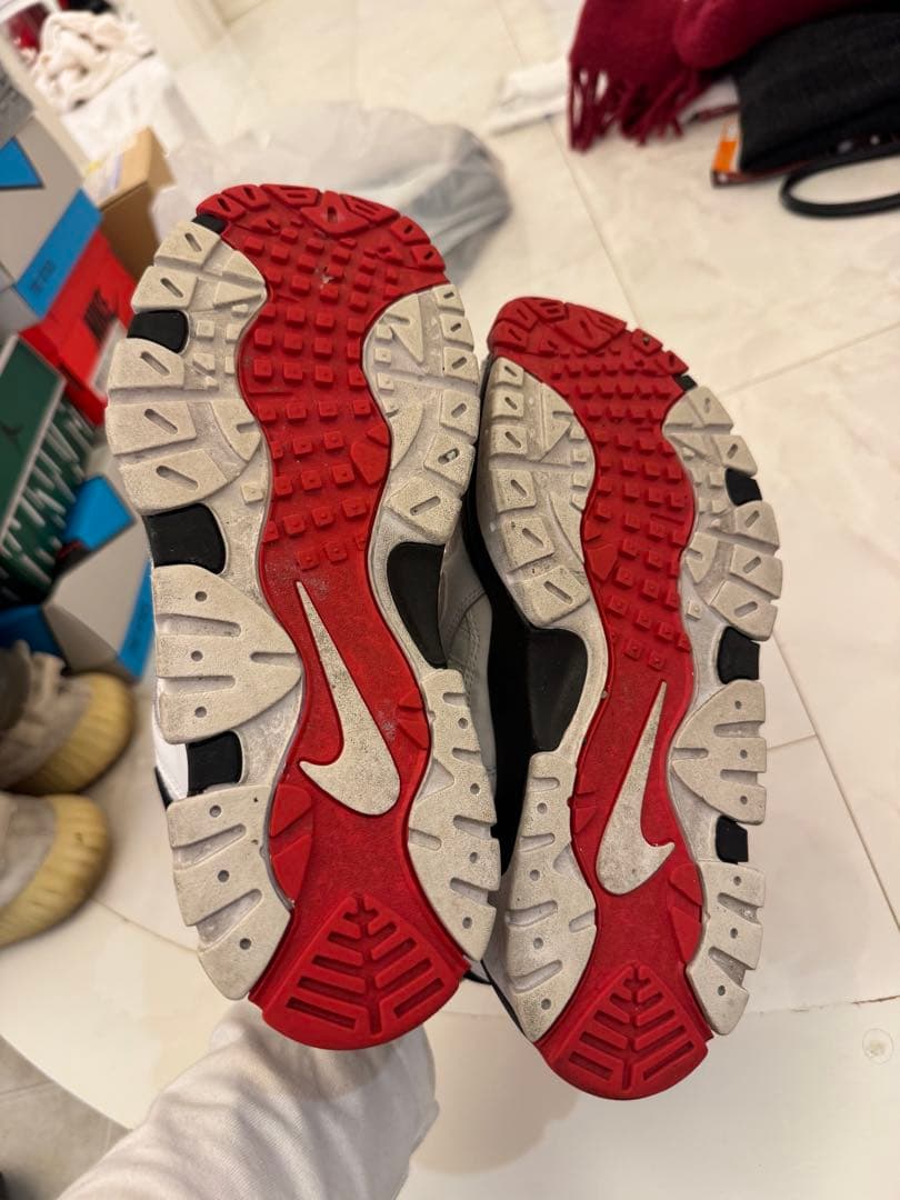 エアーバラージ　Nike Air Barrage Mid