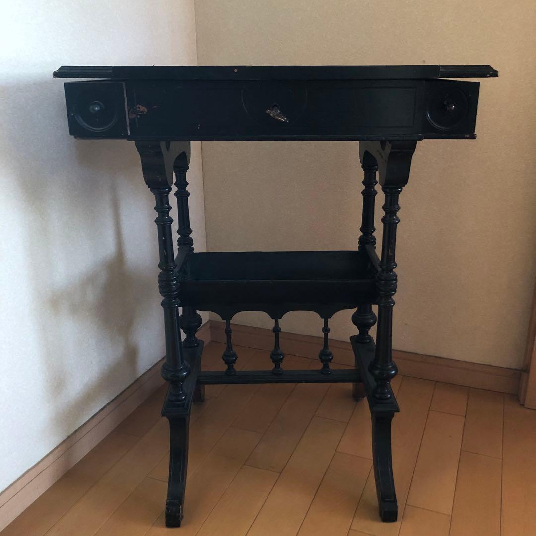 フランスアンティークテーブル