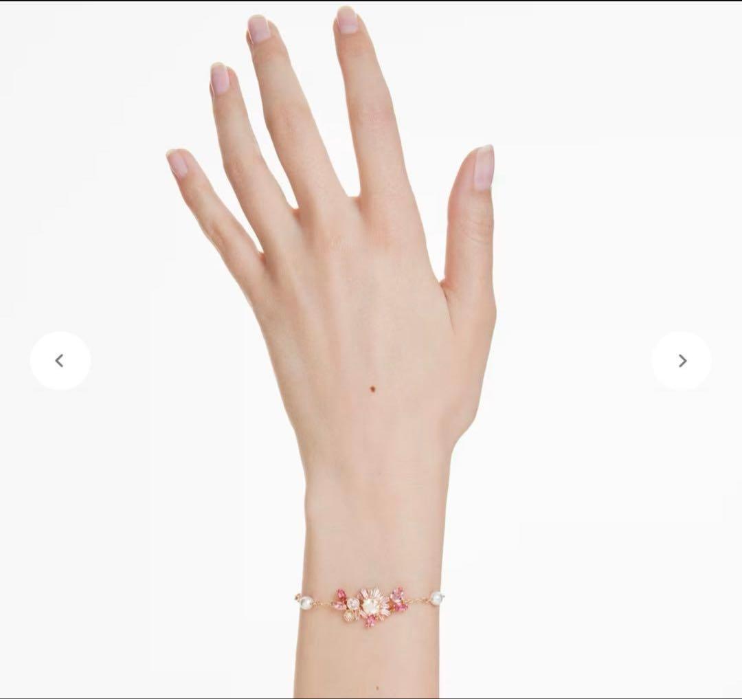 美品 SWAROVSKI フラワーモチーフブレスレット 箱あり ピンク 花