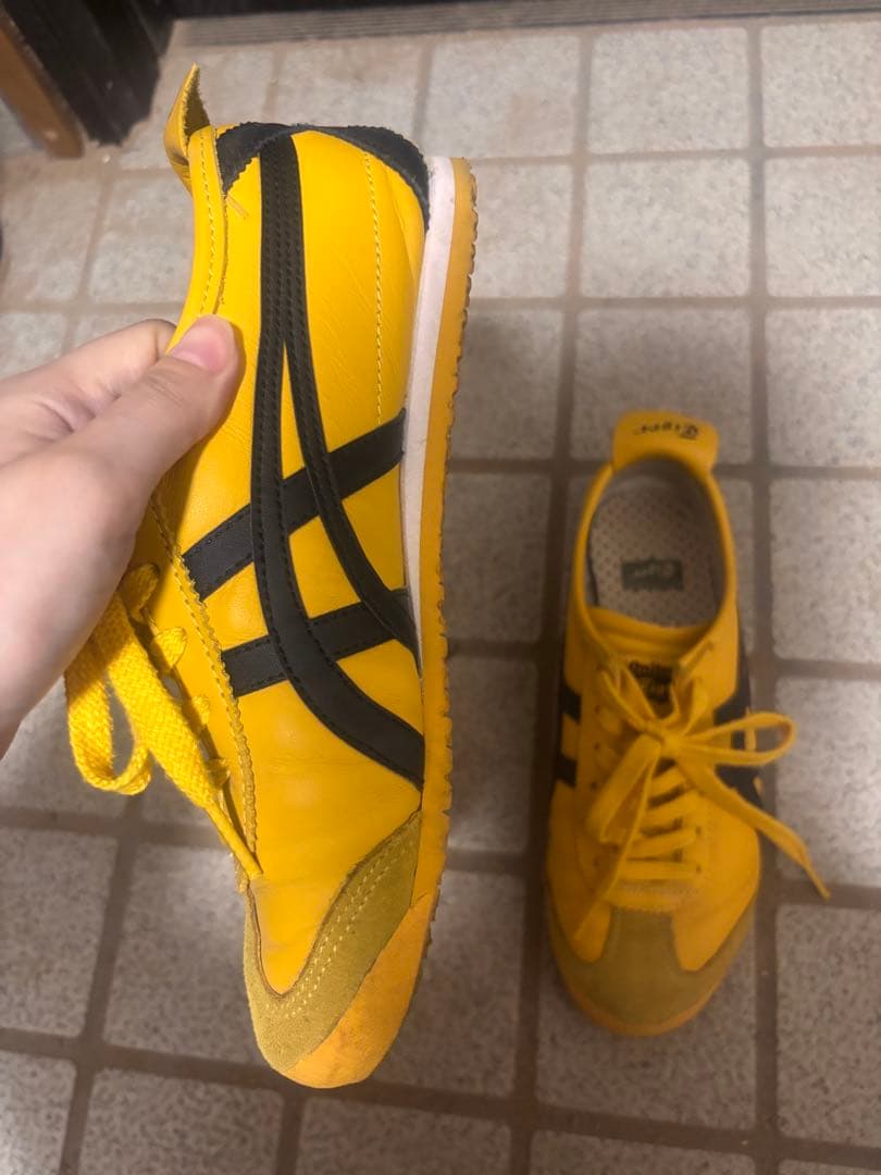 靴 onitsuka tiger Mexico66 23cm