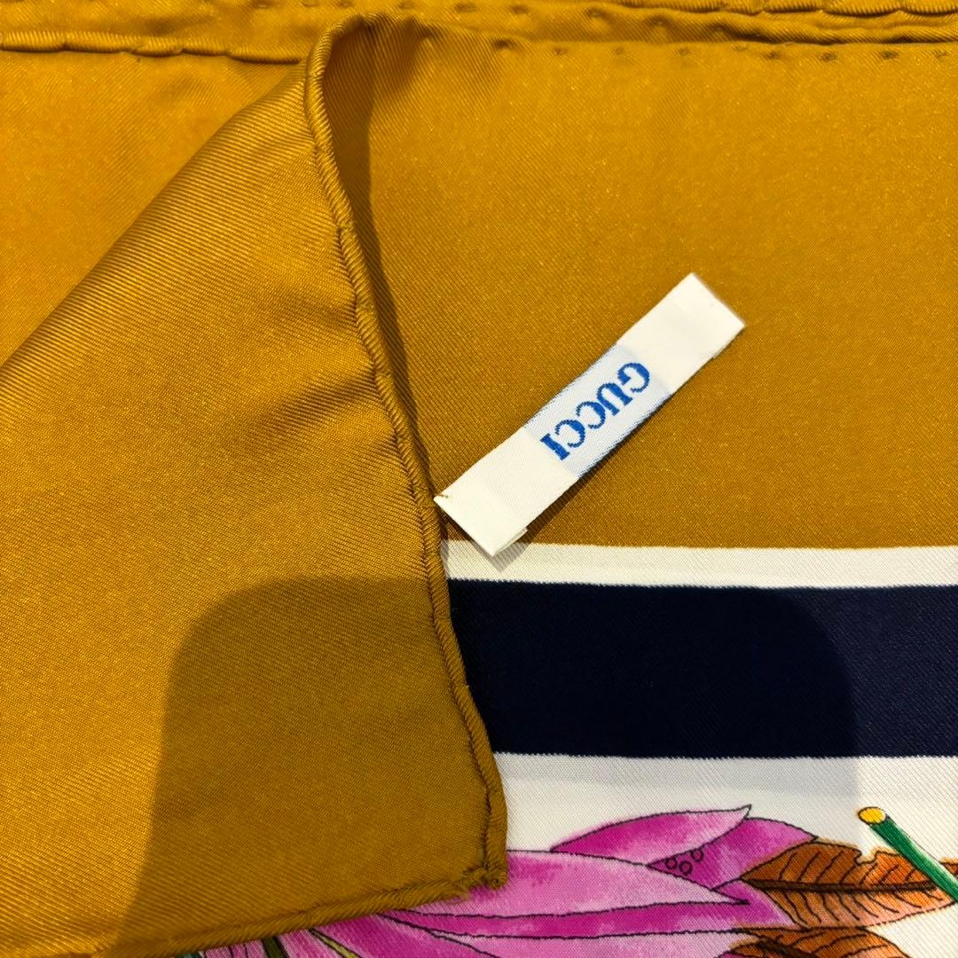 GUCCI グッチ シルク100% フラワー フローラル 花柄 スカーフ