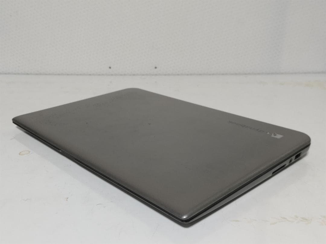 タッチパネル！！東芝 dynabook 8GB SSD 256GB ★E9