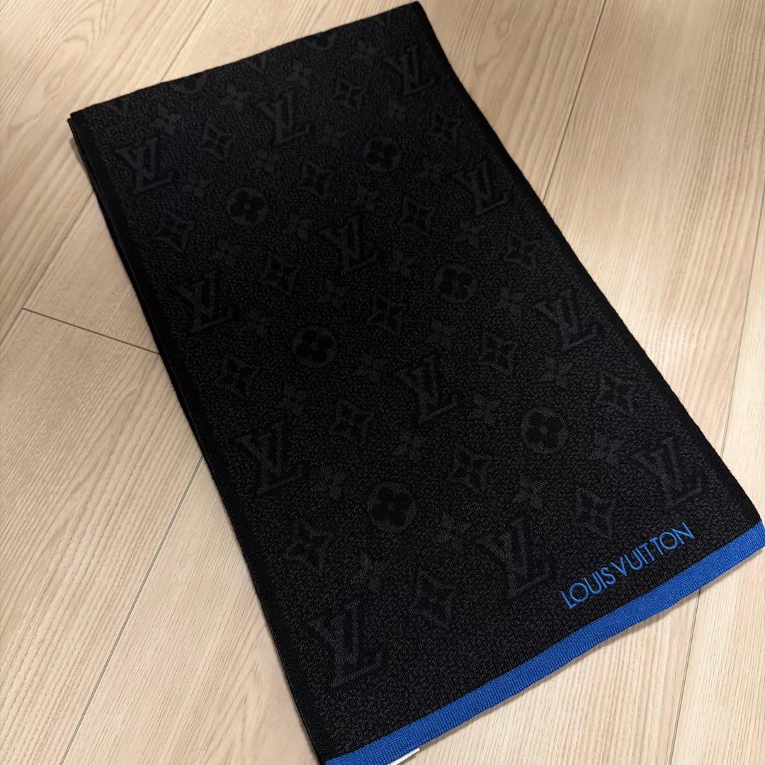 LOUIS VUITTON ダークグレー＆ブラック マフラー