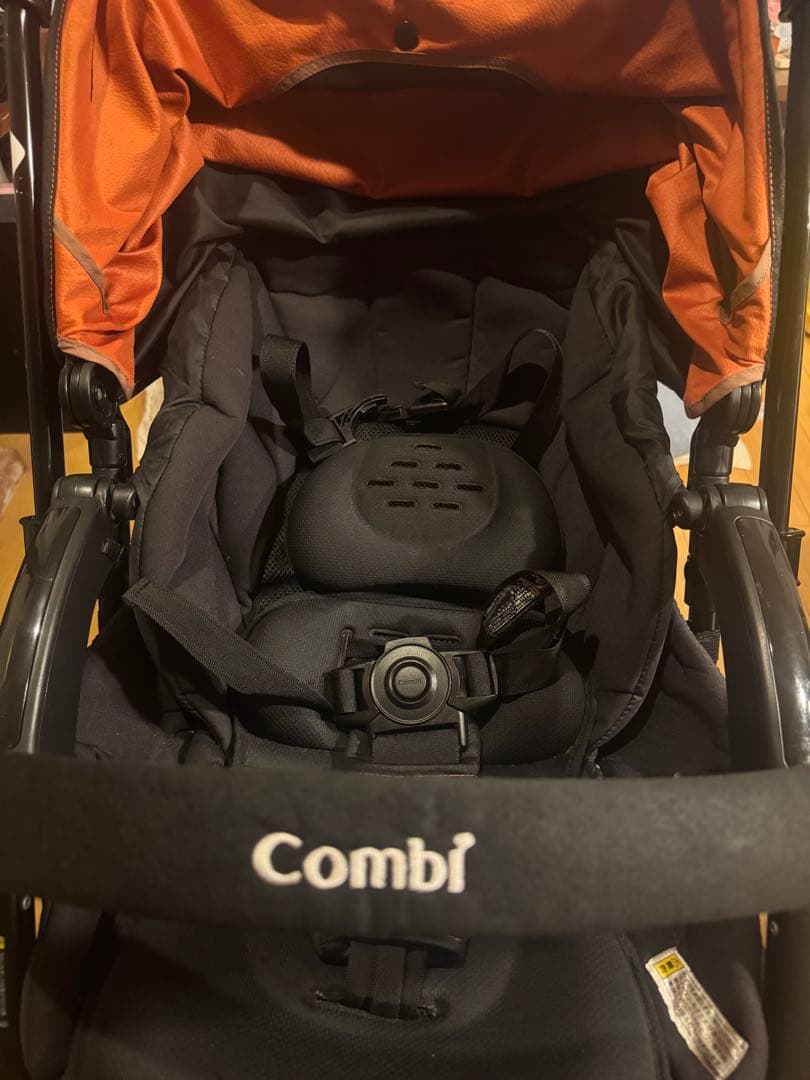 美品 Combi エッグショック 4キャス ホワイトレーベル クロスゴー UJ
