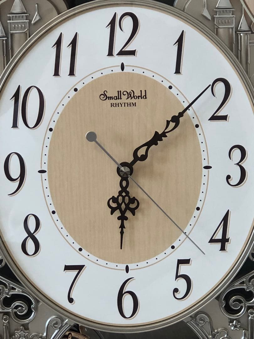 【美品】リズムRHYTHM 電波掛時計　スモールワールドクラッセ