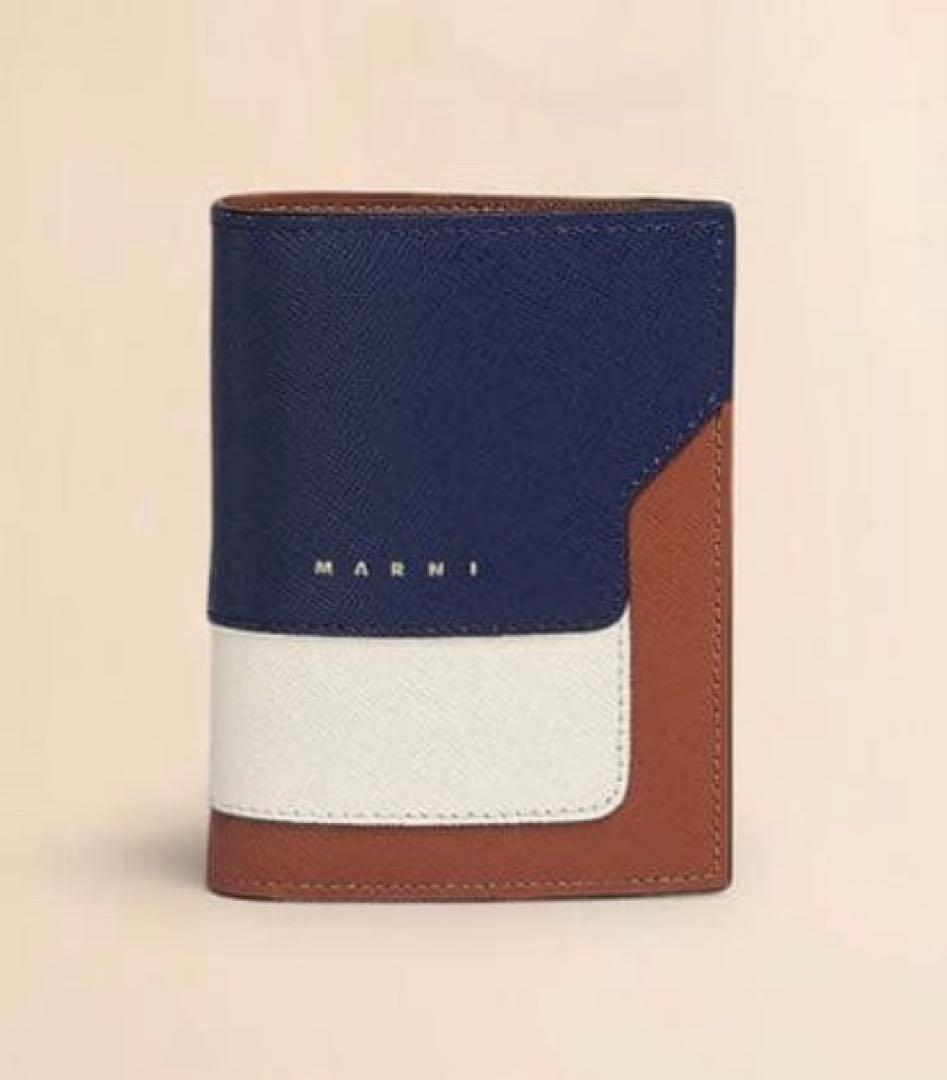 marni マルニ 2つ折り財布