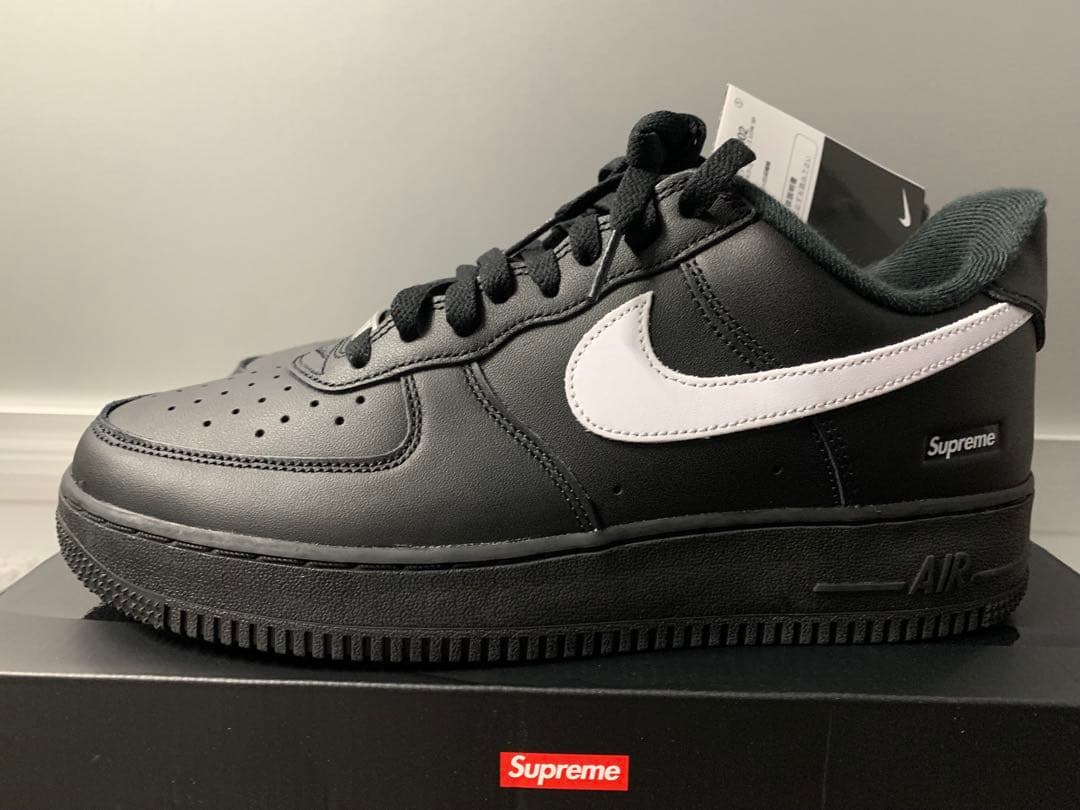 Supreme Nike Air Force 1 ブラック　27