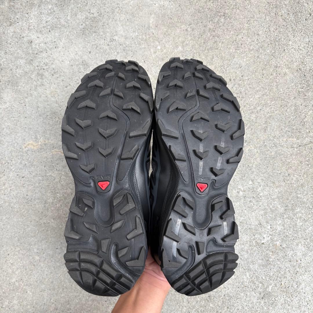 Salomon xt-6 black スポーツスタイルシューズ