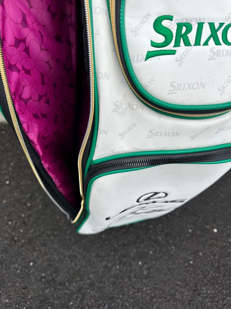 Srixon キャディバッグ 緑/白 松山英樹モデル（最終値下げ）早い者勝ち
