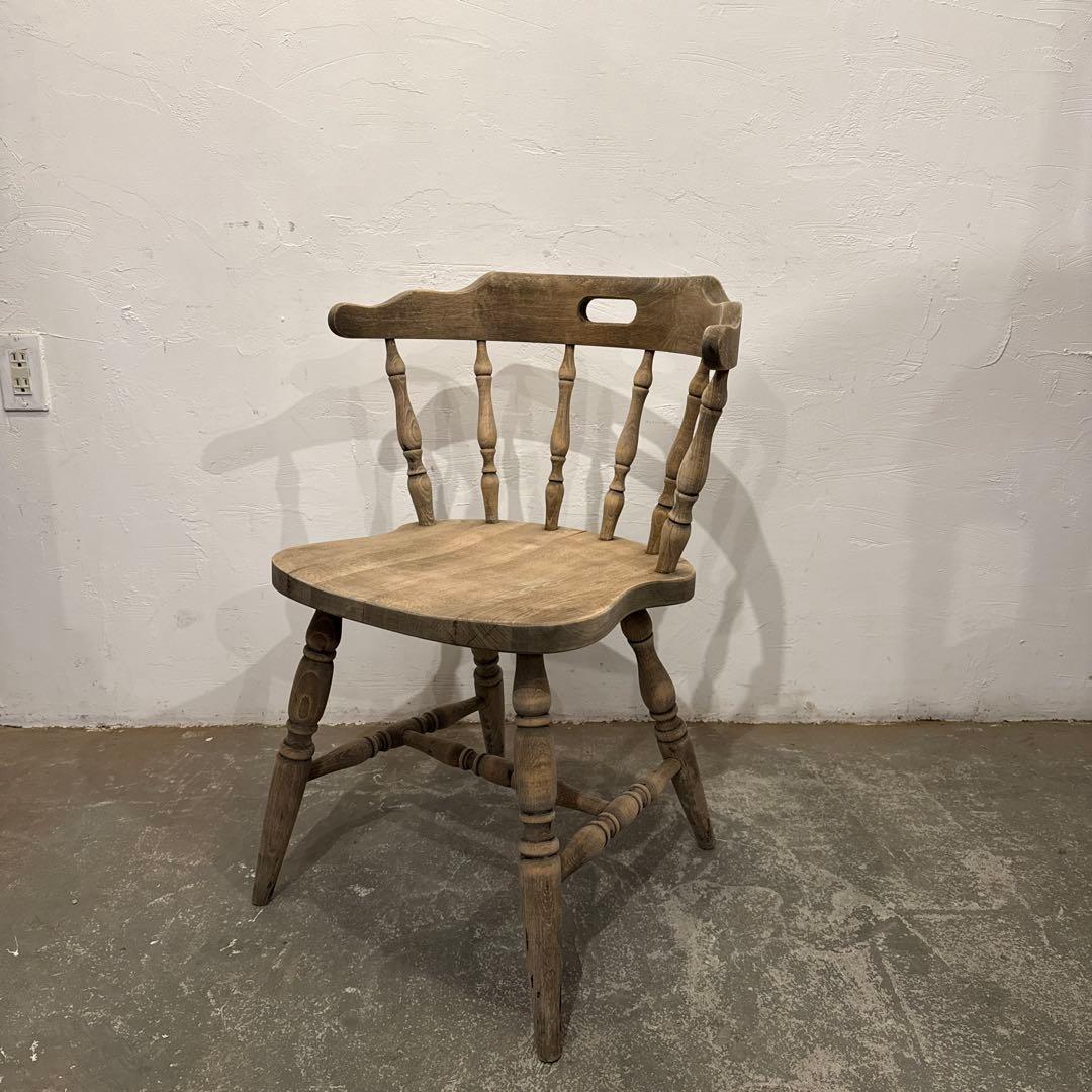 ヴィンテージ　ダイニングチェア　カフェチェア　剥離