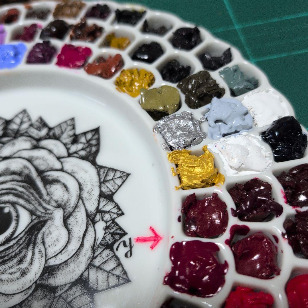 お値下げしました!!ヒグチユウコ、ホルベインコラボ透明水彩絵の具１０８色です。