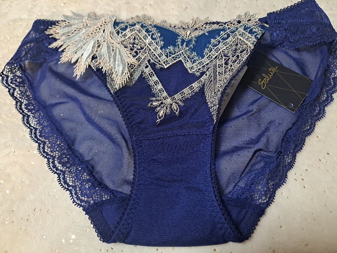 サルート　79グループ　 KO　ブラジャーショーツセット