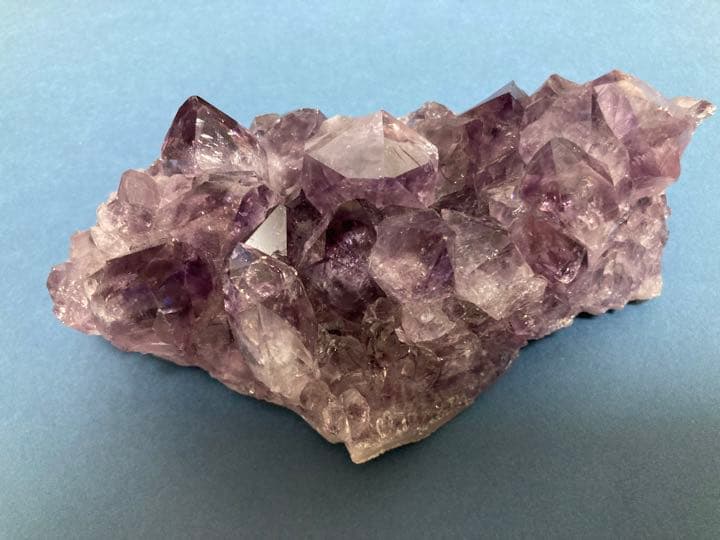 アルゼンチン　石　アメジスト