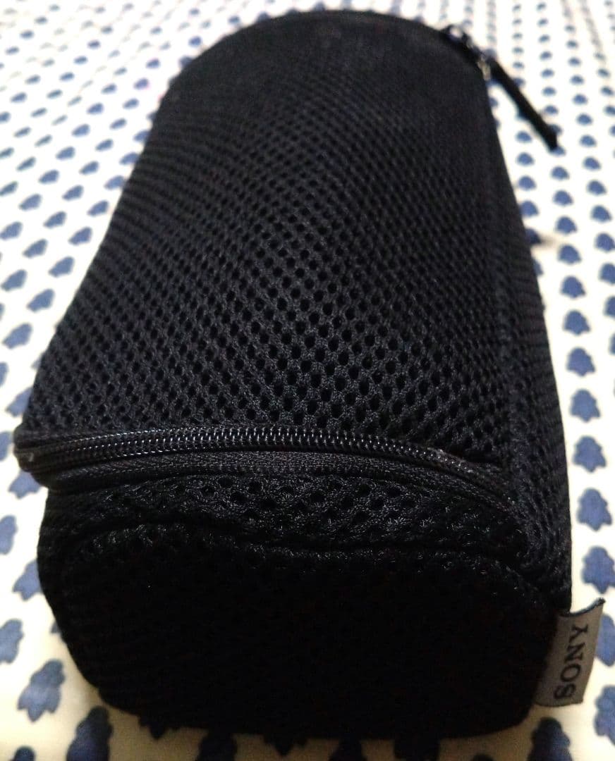 SONY HDR-PJ630V ビデオカメラ本体、バッテリー2個備品あり　三脚付