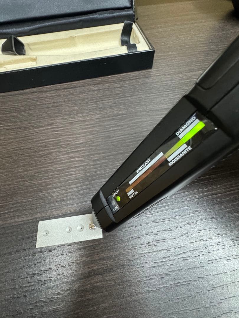 PRESIDIUM Multi Tester ダイヤモンドテスター　判定機