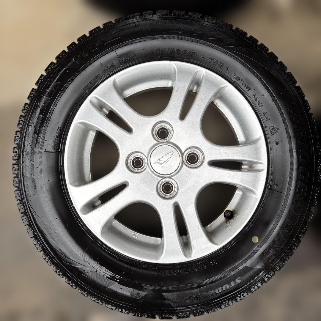 ブリヂストン BLIZZAK 145/80 R13スタッドレスタイヤ　ホイール①
