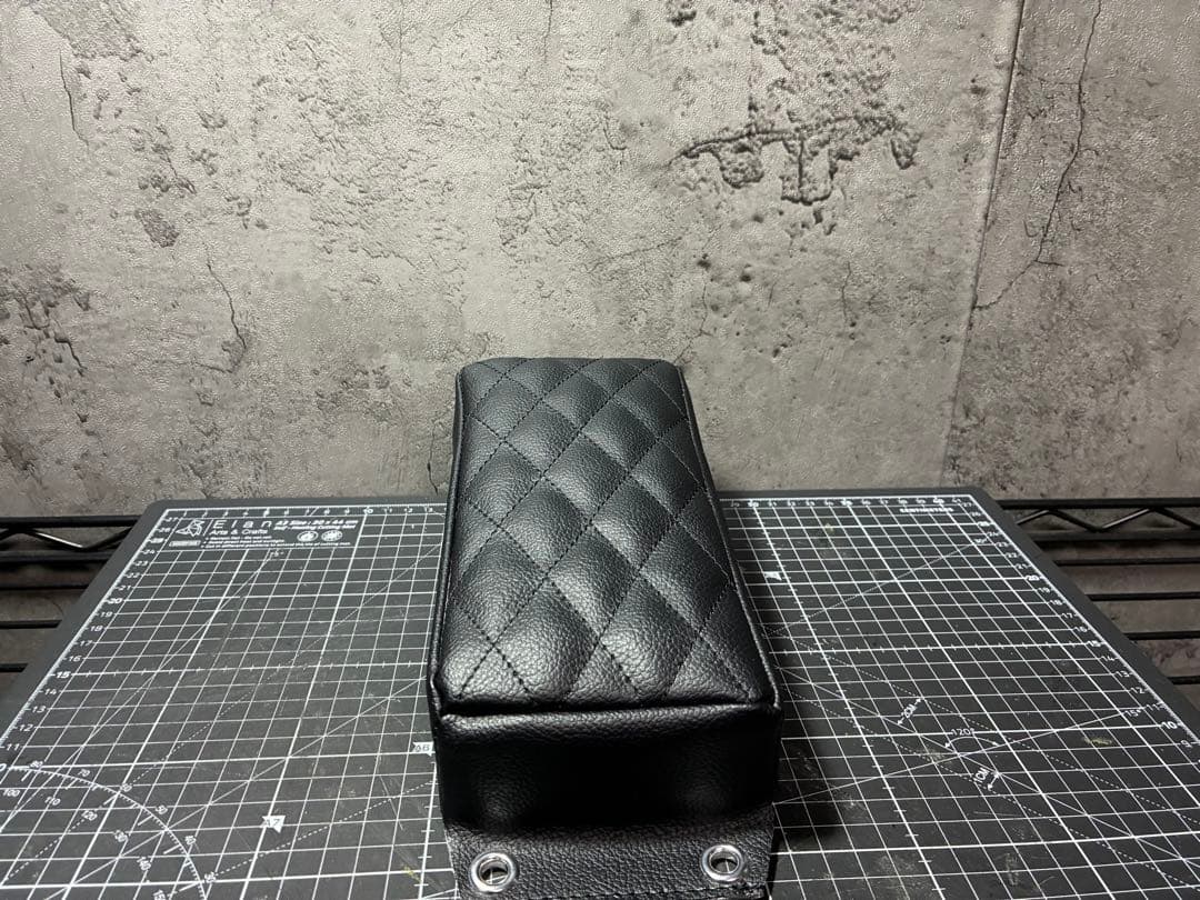 73ピリオンパッド ピリオンシート ベイツ　ハーレー　トライアンフ　チョッパー