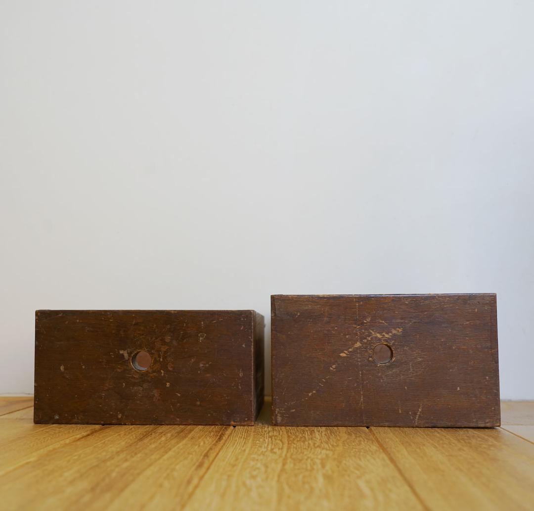 【アンティークタミゼ】オランダ　戦前アンティーク　小さめ　棚　キャビネット