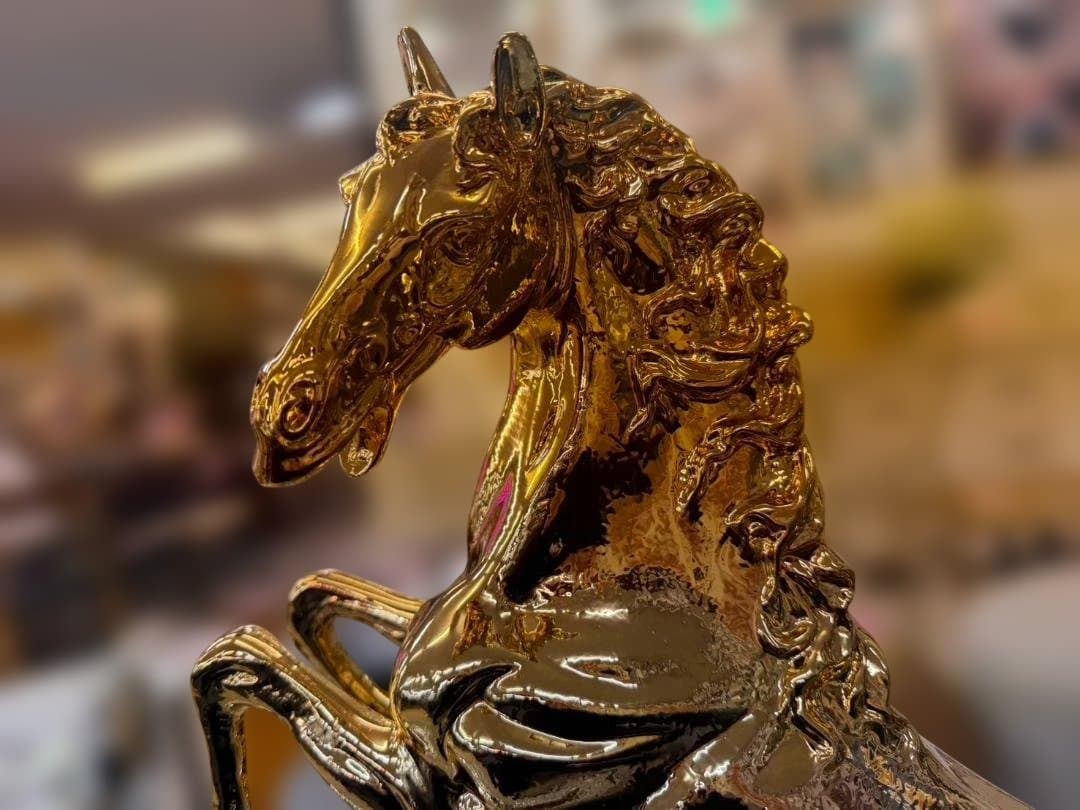 ホース　馬　オブジェ　ゴールド　インテリア　置物　装飾　飾り物　豪華　ゴージャス