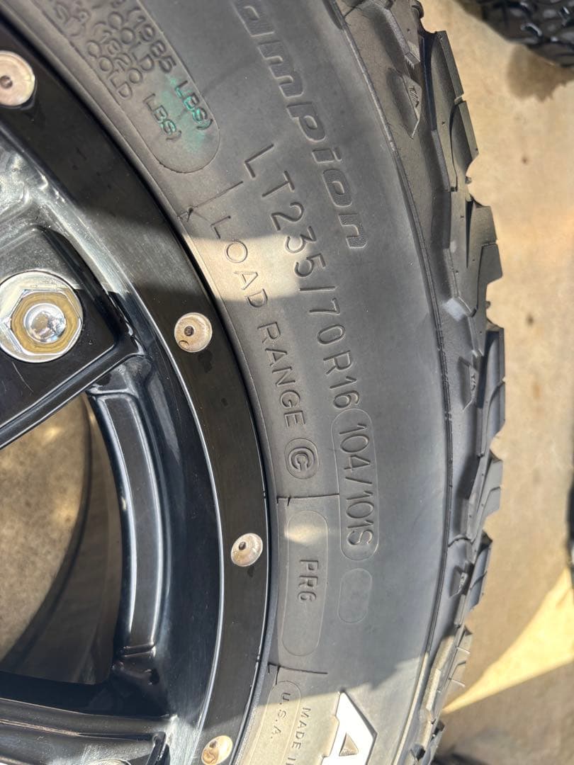 MKWホイール・BFGoodrich オールテレインタイヤセット　最終価格
