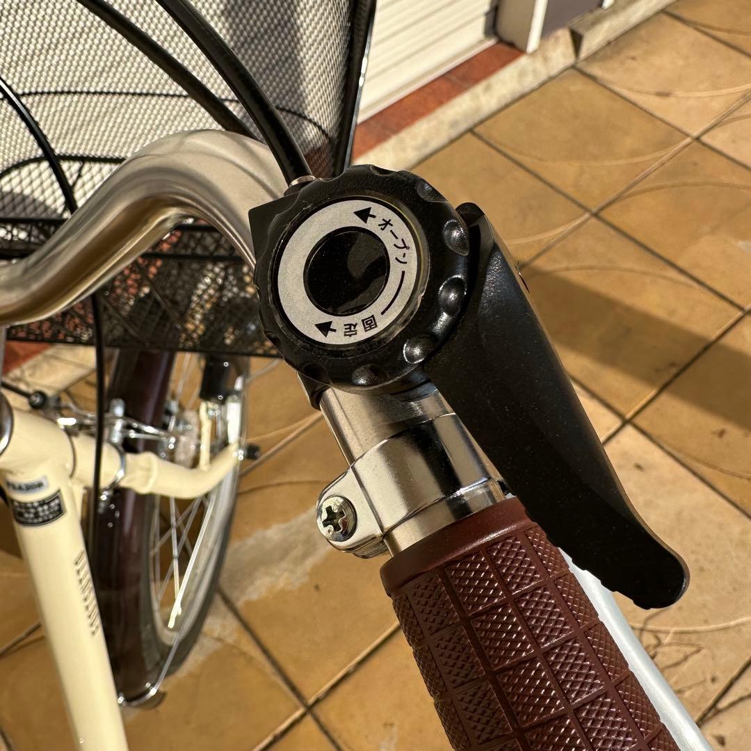 アサヒサイクル　3輪自転車　前後バスケット付き　ほぼ新品　メーカー保証付き