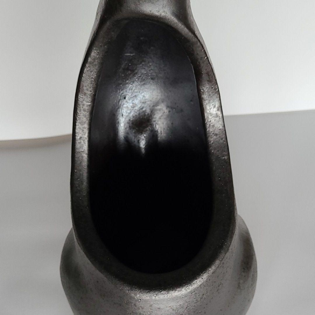 信楽焼傘立て  ねこレリーフ 高さ６３cm