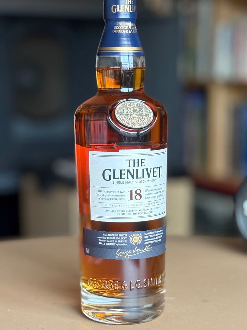 旧ボトル　グレンリベット１８年