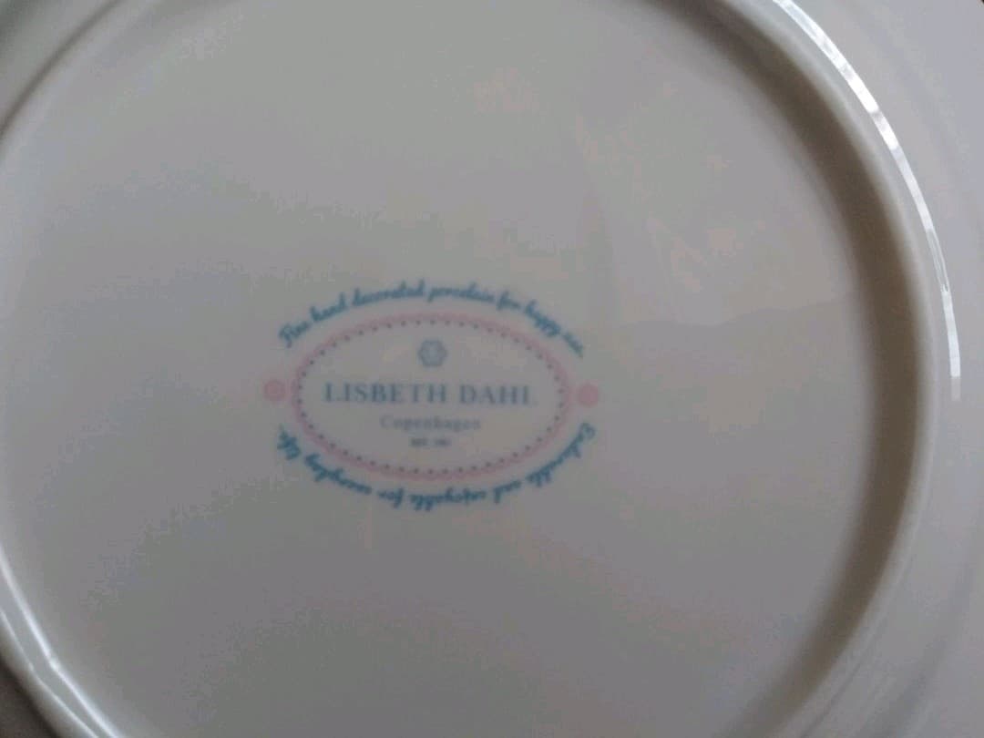 リスベスダール　プレートセット